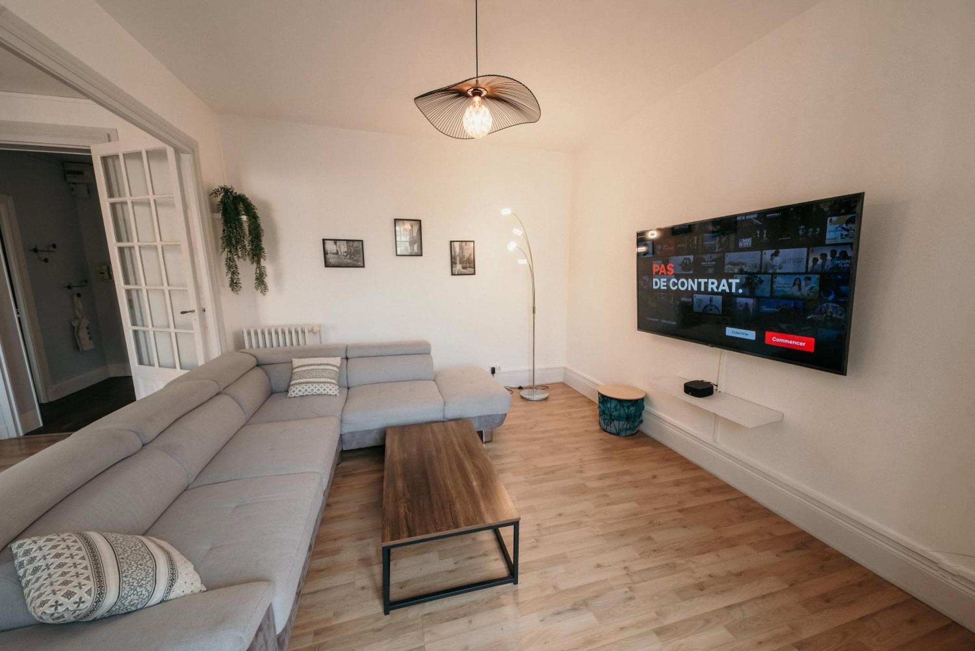 Appartement D'Alexandre Hyper Centre-Ville Шарлевіль-Мезьєр Екстер'єр фото